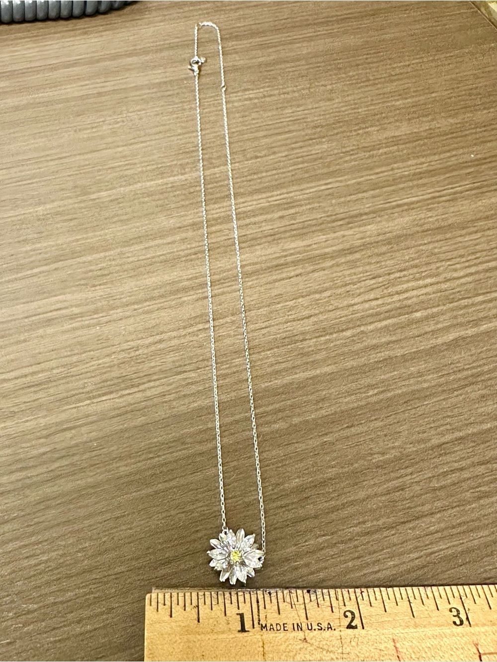 Origami Owl Silver Daisy Necklace with White Crystal Petals